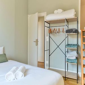 Appartement à 2 Chambres à Coucher