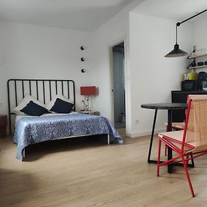 Bonito Estudio Con Garaje
