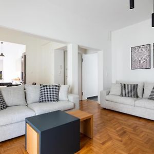 Appartement à 2 Chambres à Coucher