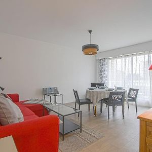 Appartement à 2 Chambres à Coucher