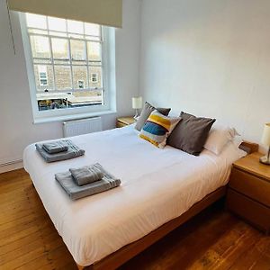 Cosy London Bedroom Near Oval Station - Shared Bathroom