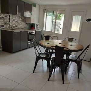 F3 2Sdb Proche Centre Et Route Des Plages