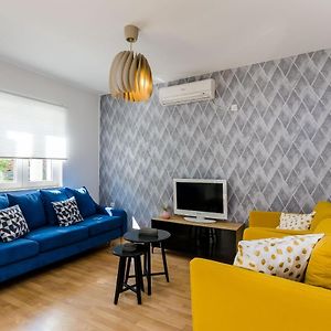 Apartment Sea Shell