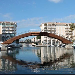 T2/T3 Duplex A Port Frejus Proche De La Mer