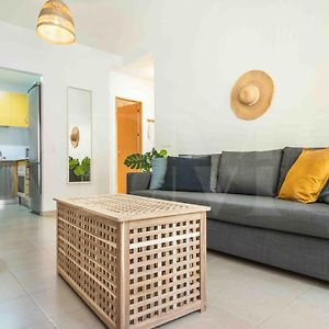 Bright Apartment Near The Historic Center By Rems