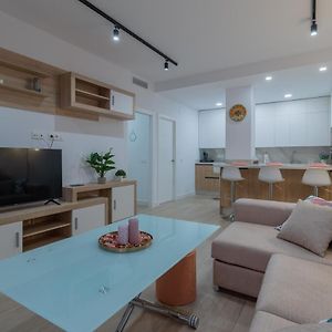 Appartement à 2 Chambres à Coucher