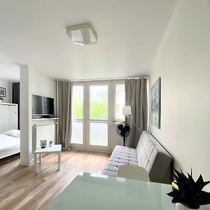 Warsaw Concierge Rondo Onz
