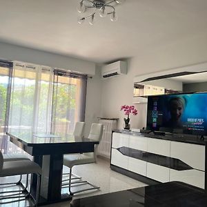 Appartement à 1 Chambre à Coucher