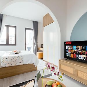 Crescendo Boutique Studio