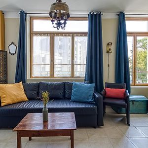Appartement à 2 Chambres à Coucher