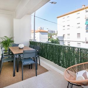 Eugenio City Center Apartment