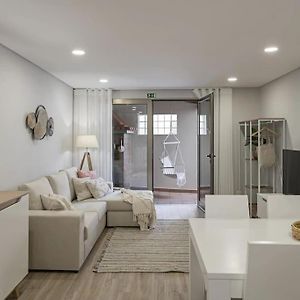 Appartement à 3 Chambres à Coucher