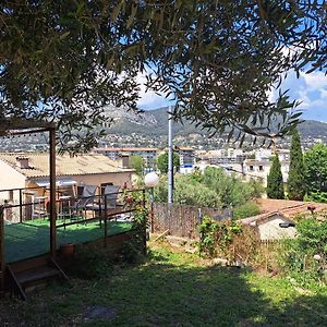 location vacances T4 bas de villa Toulon