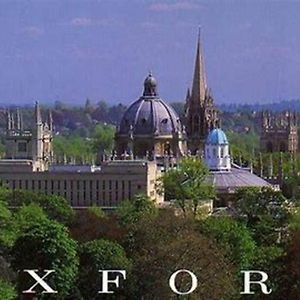 Fab Oxford City Centre Apartment Sleeps 6 With