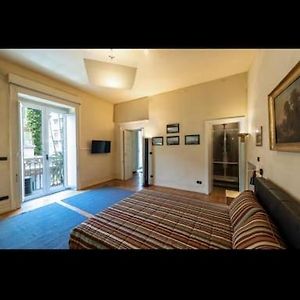 Appartement à 3 Chambres à Coucher