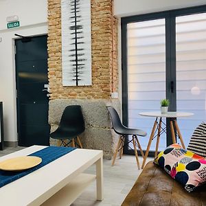 Apartamento Con Encanto En Zona Tirso De Molina-Sol