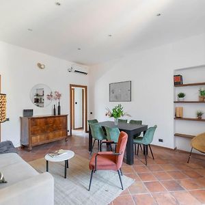 Iflat Pantheon'S Roomy And Friendly Apartment