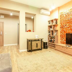1 Bedroom Wine Journey