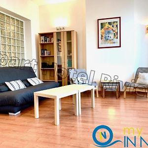 Appartement à 2 Chambres à Coucher