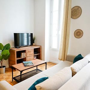 Appartement à 3 Chambres à Coucher