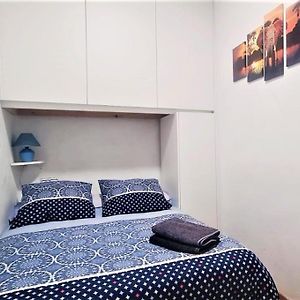 Habitacion En Centro De Ciudad Con Bano Compartido