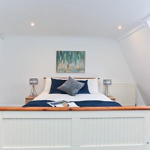 Appartement à 3 Chambres à Coucher
