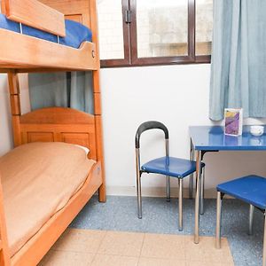 Dormitory Room Mixed