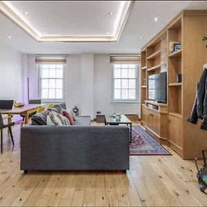 Luxe - Hyde Park - 2Bed 3Bath A/C + Lift