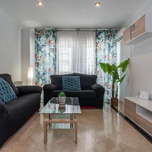 Appartement à 3 Chambres à Coucher