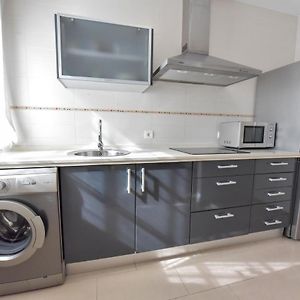 New! Retro Apartment In Central Neighbourhood