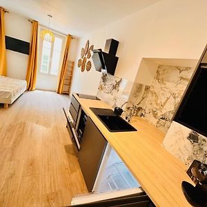 Les Appartements De Nana 4 - Studio Hypercentre, Rue Meynadier, Palais & Plage, Clim, Wifi