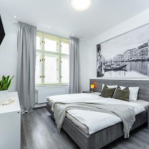 Wenceslas Square Apartment, Prague