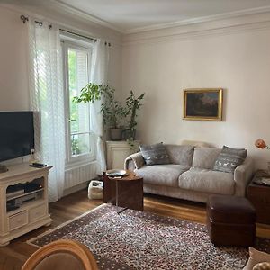 Belle Chambre A Montmartre