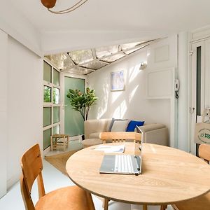 Appartement à 2 Chambres à Coucher