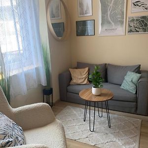 R74 - Your Home In Budapest