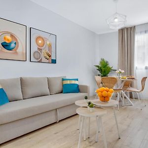 Appartement à 2 Chambres à Coucher