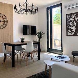 Appartement à 2 Chambres à Coucher