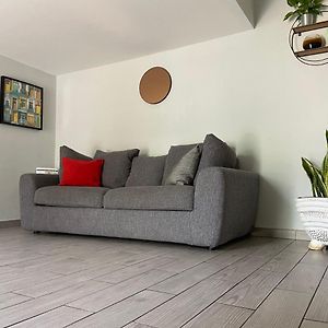 Apartment Welcome Home 2