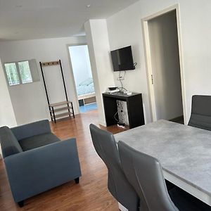 Appartement à 3 Chambres à Coucher