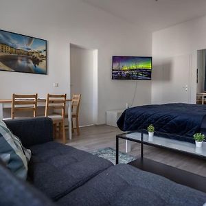 Appartement à 2 Chambres à Coucher