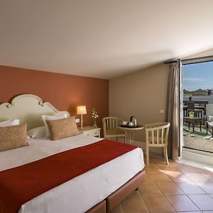 Chambre Supérieure Lit King-Size