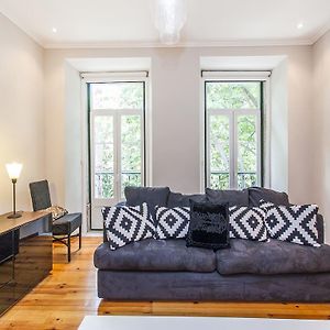 Appartement à 2 Chambres à Coucher