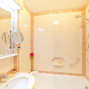 Chambre Lit Queen-Size