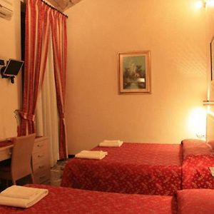 Chambre Triple