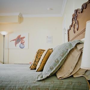 Chambre Standarde Lit Queen-Size