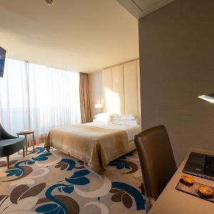 Chambre Lit King-Size sur le Toit