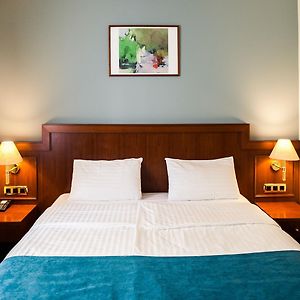 Chambre Standarde Lit Queen-Size