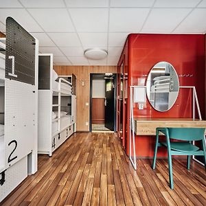 Chambre Juste Pour Femmes Dortoir