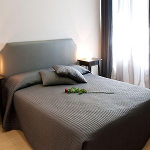 Chambre Lit Queen-Size