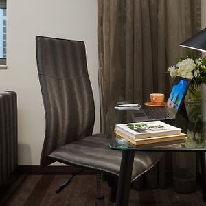 Chambre Exécutive Lit King-Size